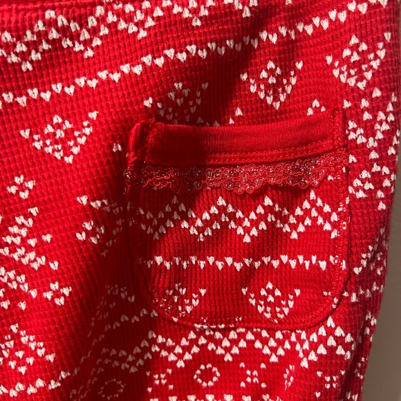 Victoria’s Secret Red Patterned Women's thermal pajama set, medium, holiday. - Picture 10 of 10